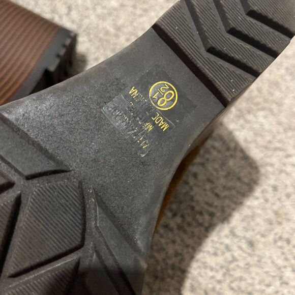 SODA DARK BROWN SUEDE WEDGE BOOTIES SZ 8.5 M - Picture 5 of 6